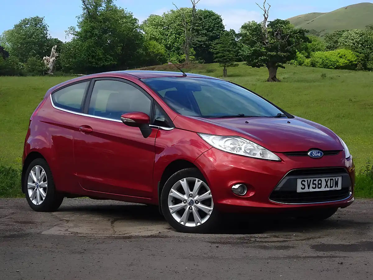 Used 2008 Ford Fiesta Zetec Red - Front View