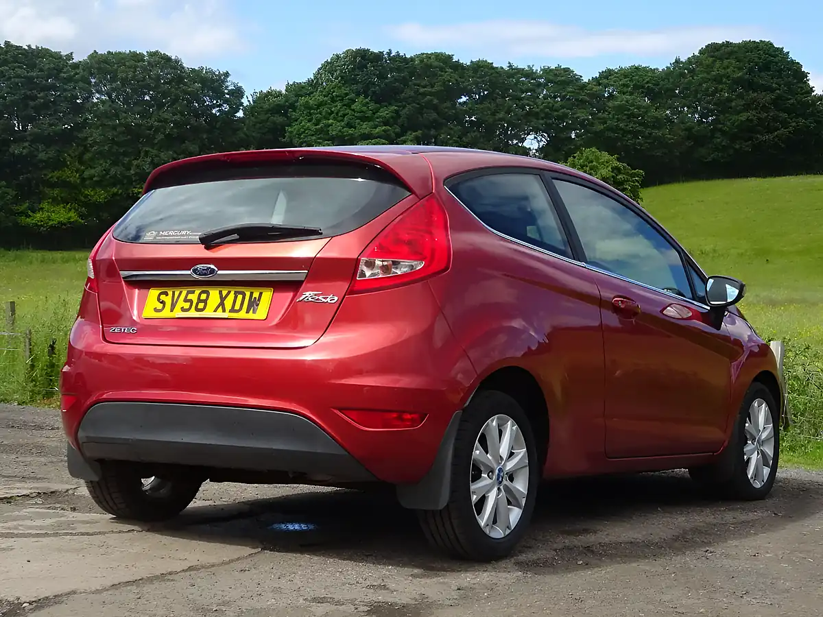 Used 2008 Ford Fiesta Zetec Red - Interior and Exterior details 14