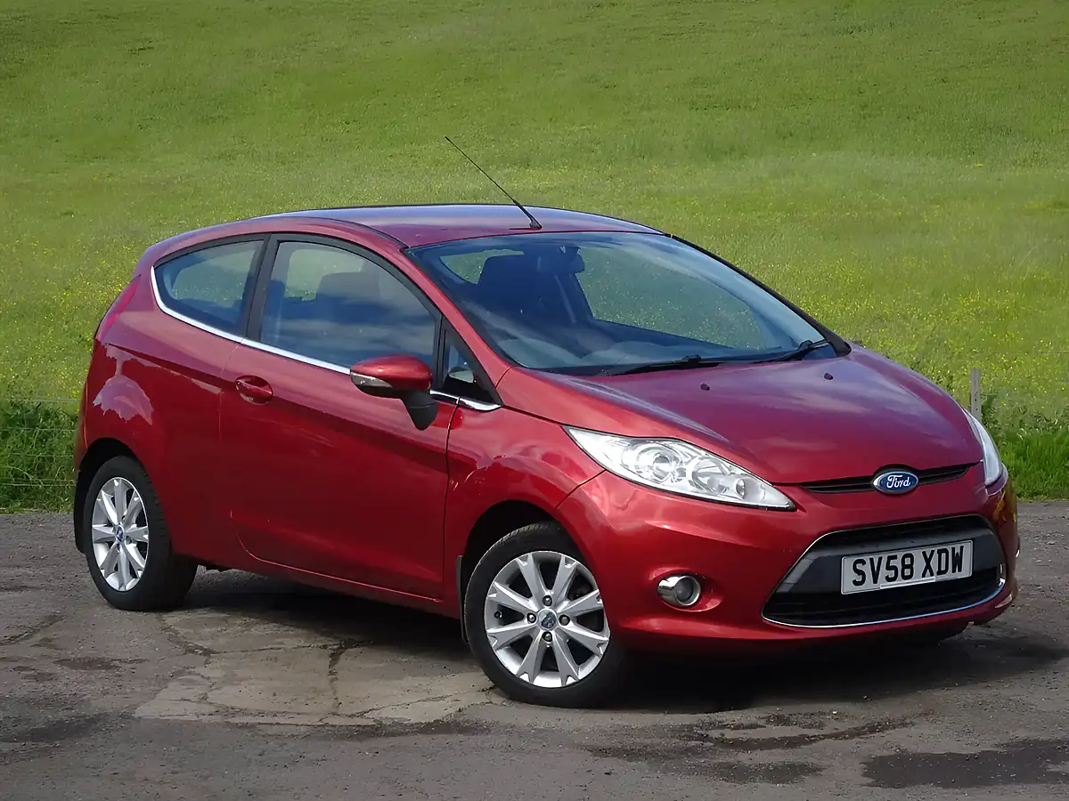 Used 2008 Ford Fiesta Zetec Red - Interior and Exterior details 5