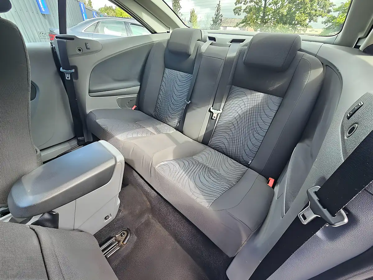 Used 2008 Ford Focus Cc Blue - Interior and Exterior details 11