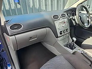Used 2008 Ford Focus Cc Blue - Interior and Exterior details 12