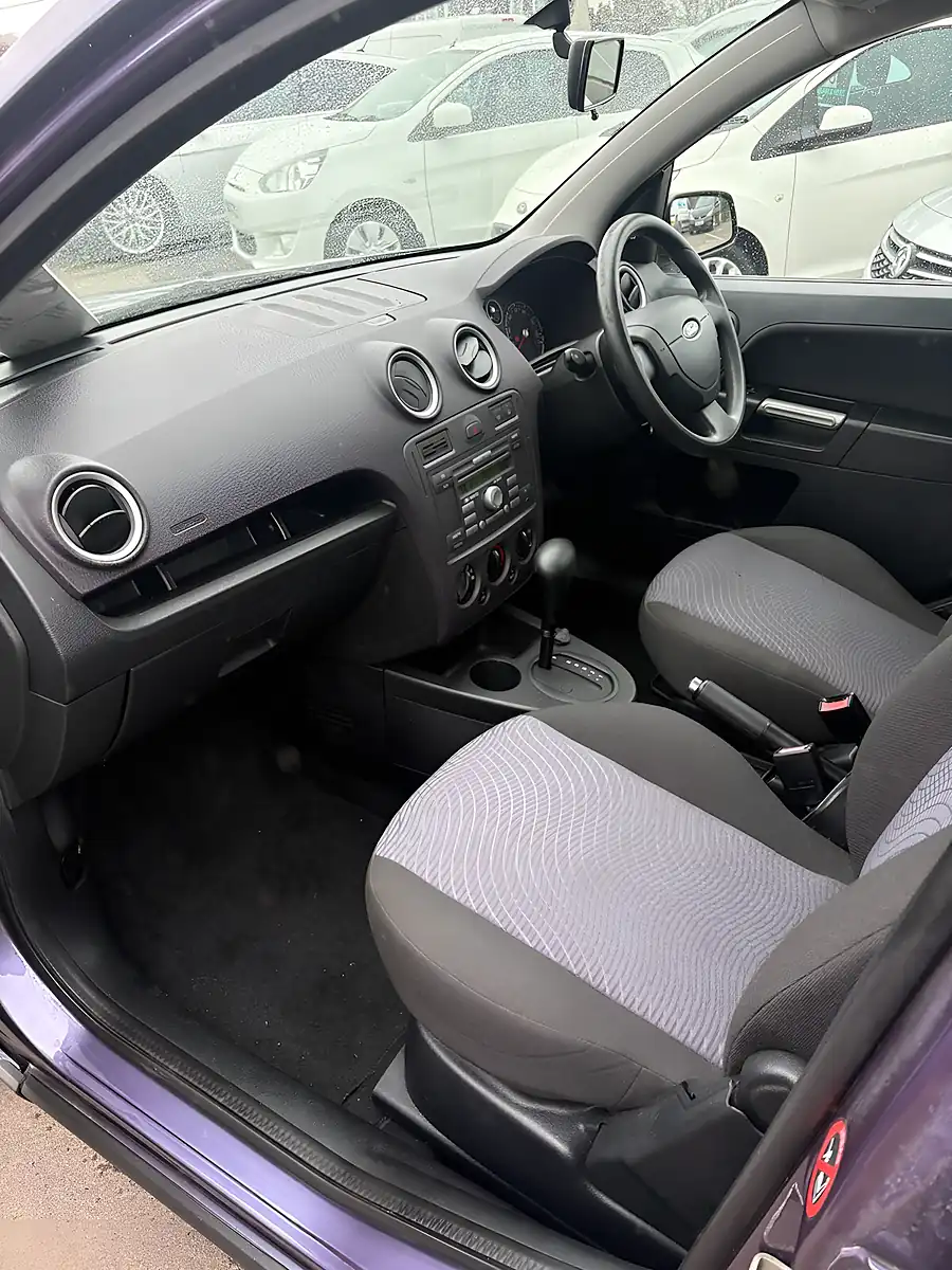 Used 2008 Ford Fusion Zetec Climate Purple - Interior and Exterior details 6