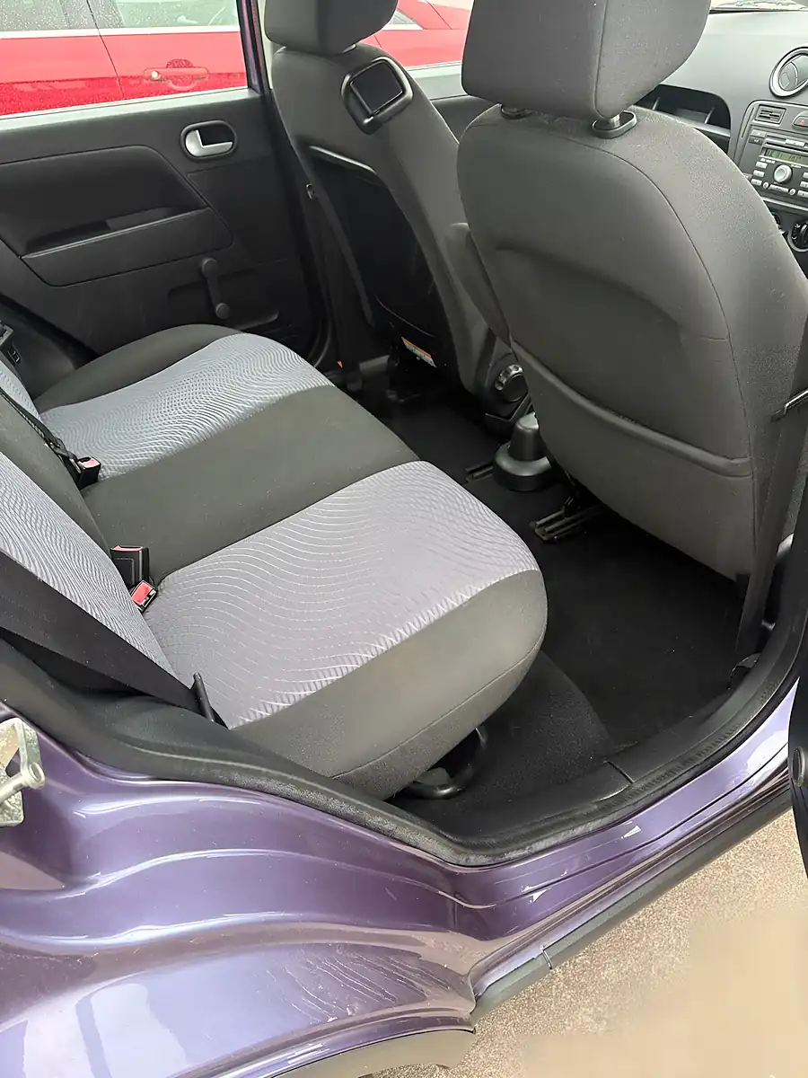 Used 2008 Ford Fusion Zetec Climate Purple - Interior and Exterior details 9