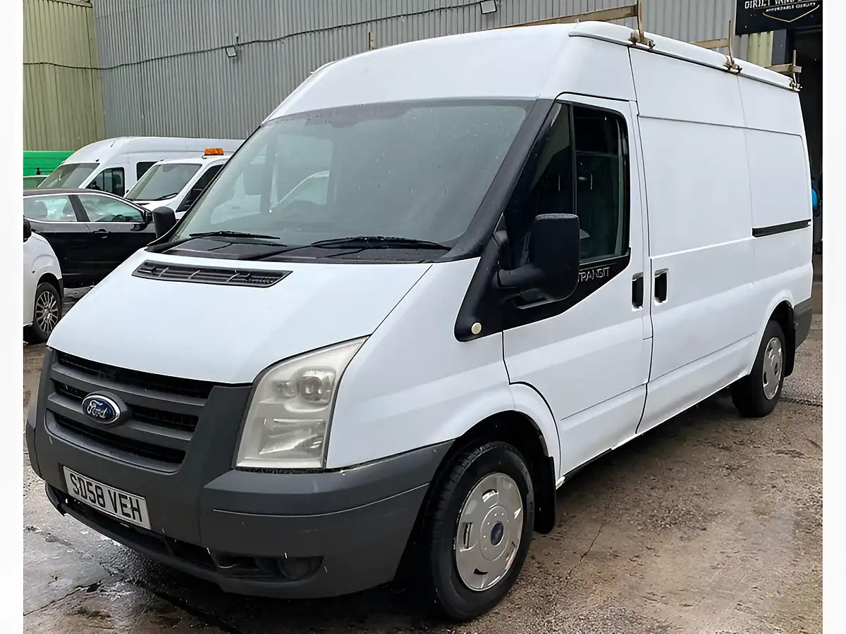Used 2008 Ford Transit 300 L2 H2 White - Interior and Exterior details 14