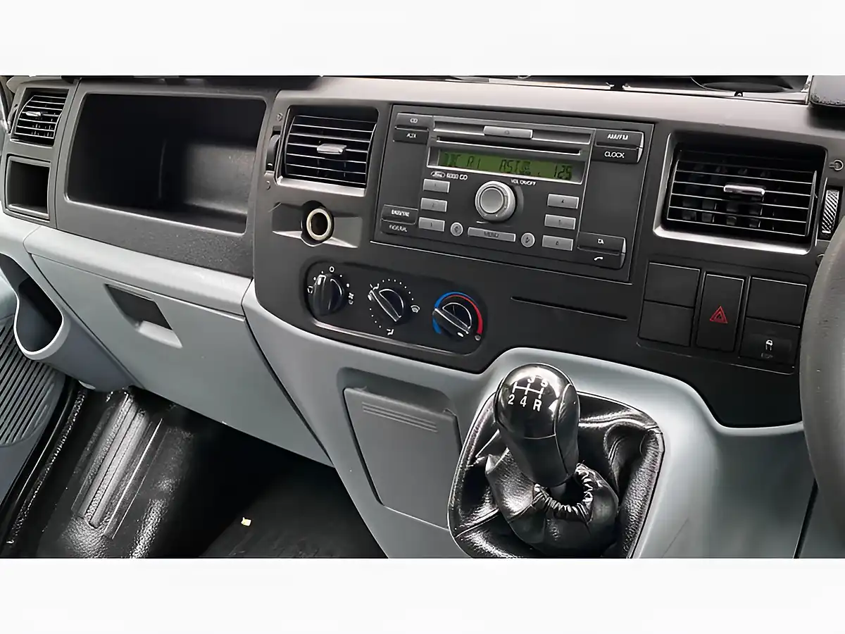 Used 2008 Ford Transit 300 L2 H2 White - Interior and Exterior details 17
