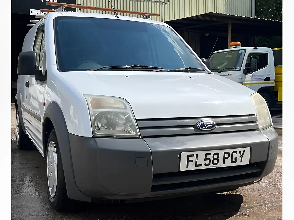 Used 2008 Ford Transit Connect T200 L White - Interior and Exterior details 3