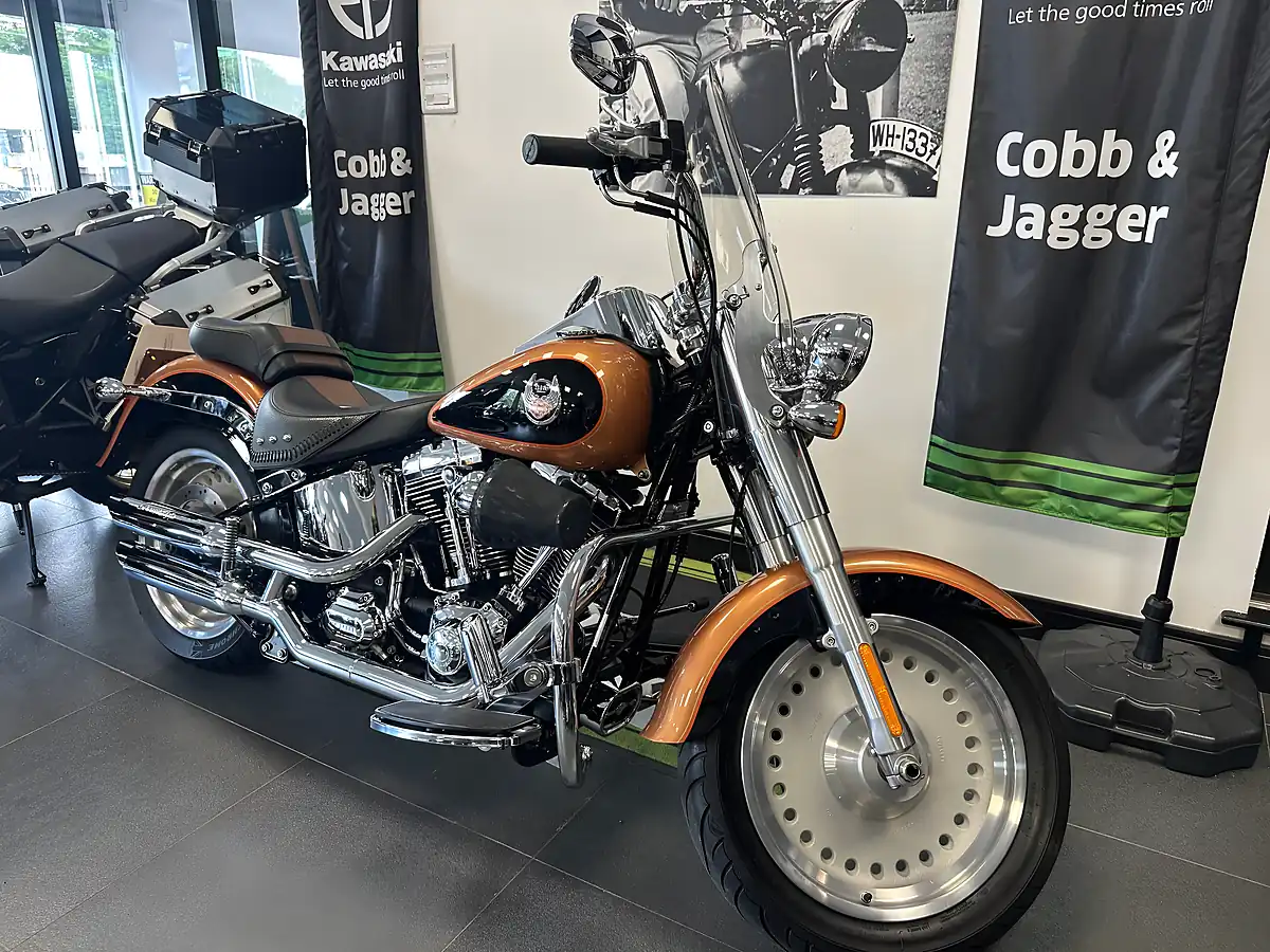 Used 2008 Harley-Davidson Softail Flstf Fat Boy 105th Anniversary Edition Orange - Interior and Exterior details 10
