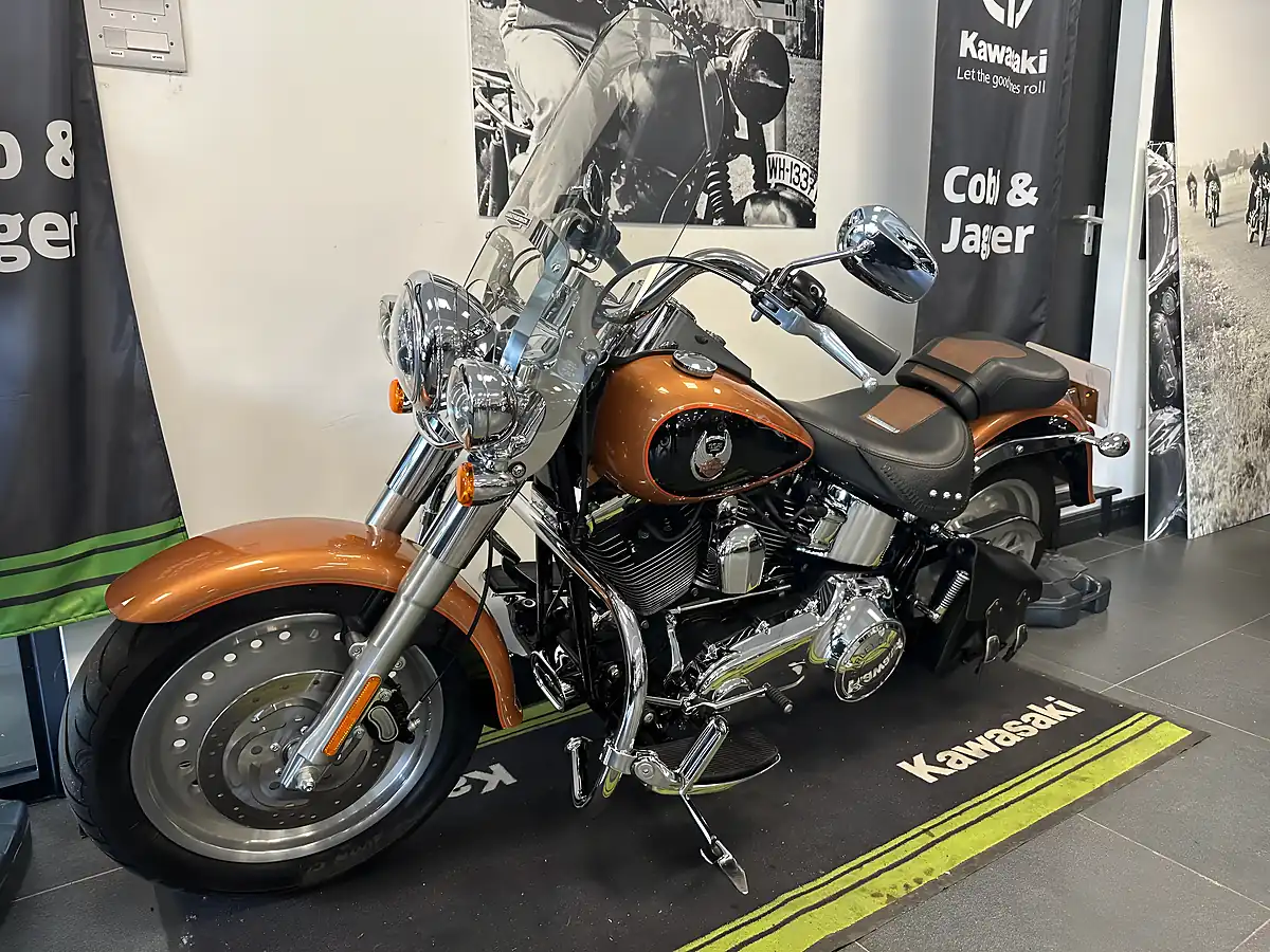 Used 2008 Harley-Davidson Softail Flstf Fat Boy 105th Anniversary Edition Orange - Interior and Exterior details 15