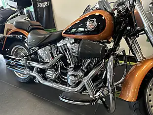 Used 2008 Harley-Davidson Softail Flstf Fat Boy 105th Anniversary Edition Orange - Interior and Exterior details 8