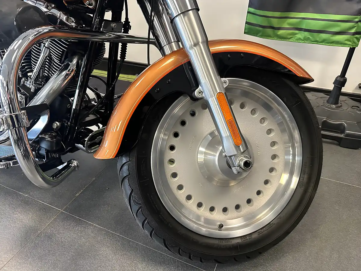 Used 2008 Harley-Davidson Softail Flstf Fat Boy 105th Anniversary Edition Orange - Interior and Exterior details 9