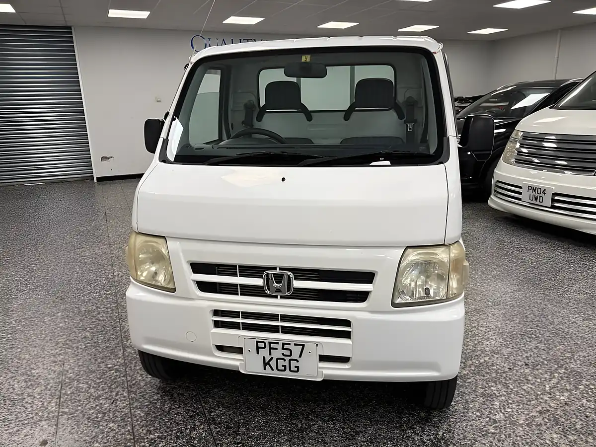 Used 2008 Honda Acty White - Interior and Exterior details 6