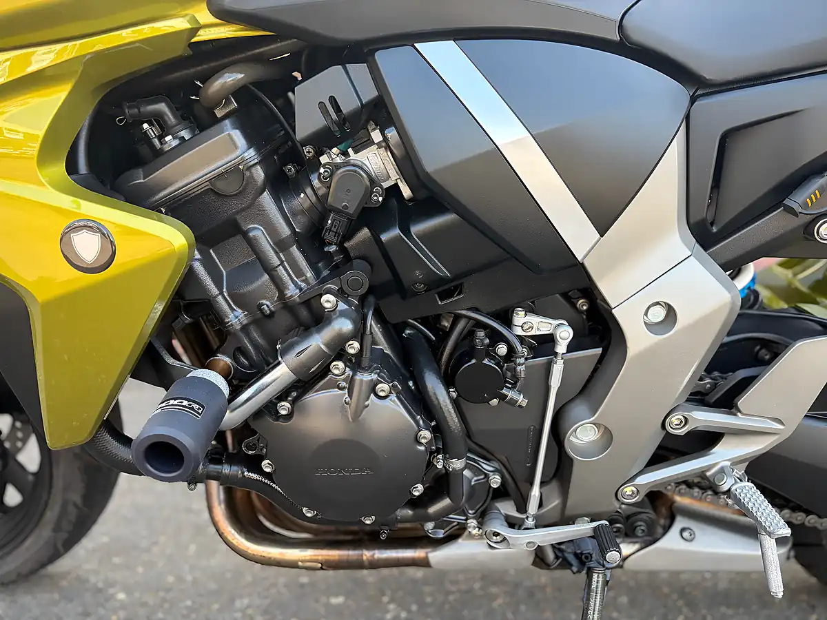 Used 2008 Honda CB1000 - Interior and Exterior details 9