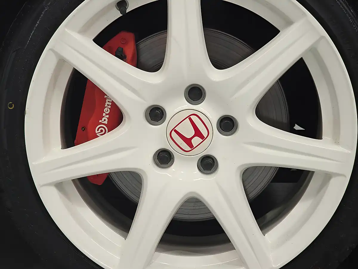 Used 2008 Honda Civic Type R White - Interior and Exterior details 13