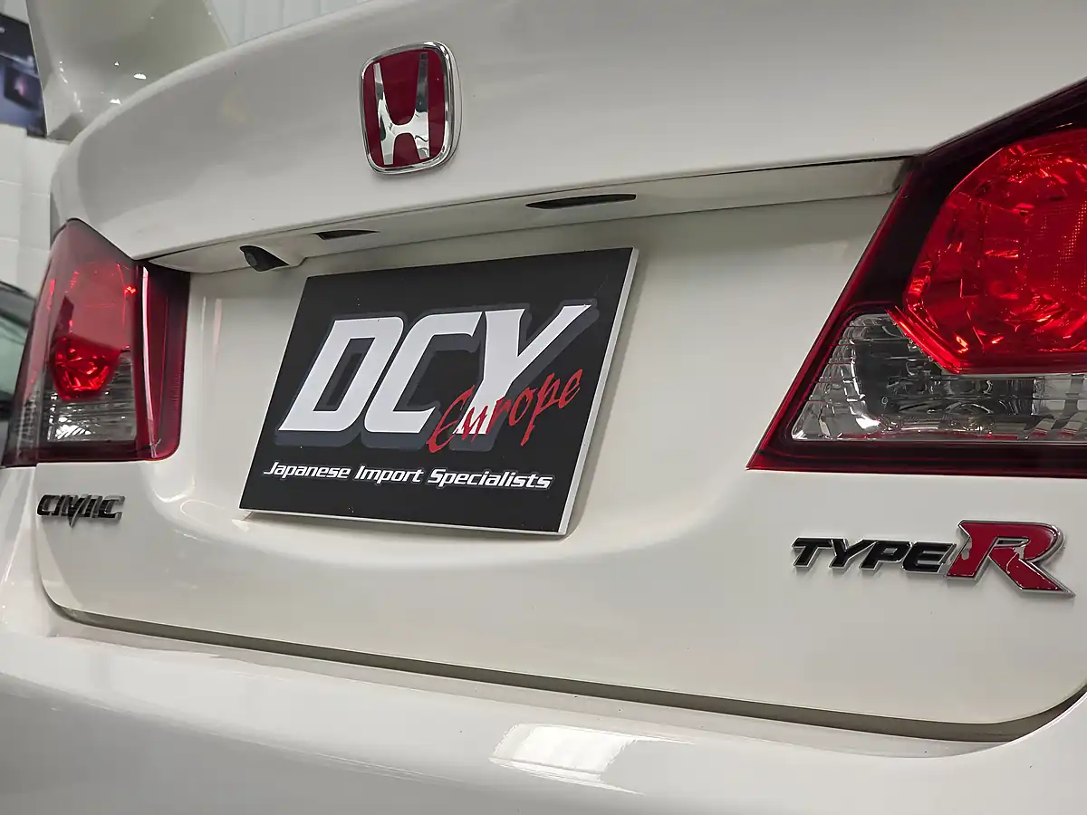 Used 2008 Honda Civic Type R White - Interior and Exterior details 15