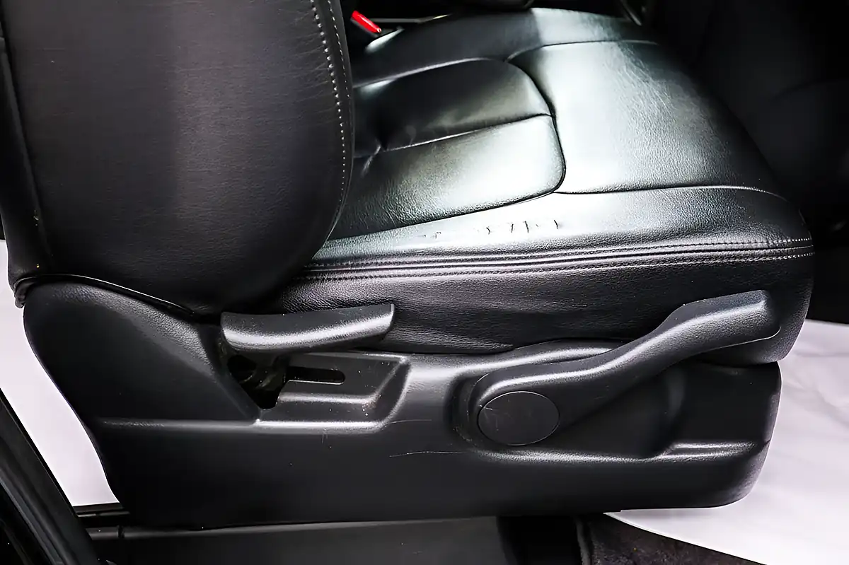 Used 2008 Honda Elysion Black - Interior and Exterior details 15