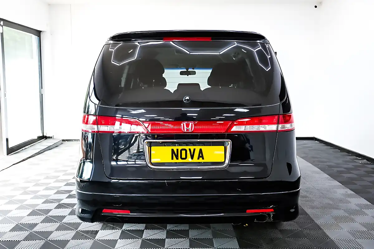 Used 2008 Honda Elysion Black - Interior and Exterior details 8