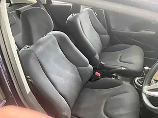 Used 2008 Honda Jazz Es Purple - Interior and Exterior details 14