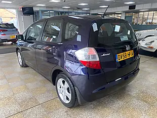 Used 2008 Honda Jazz Es Purple - Interior and Exterior details 5