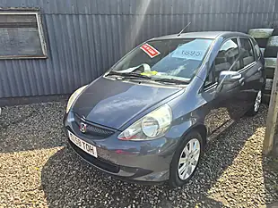 Used 2008 Honda Jazz Se Grey - Interior and Exterior details 4