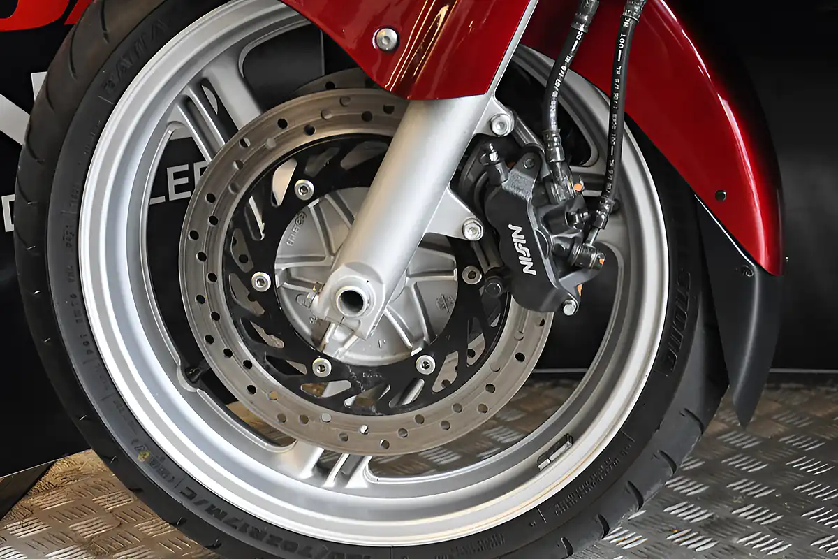 Used 2008 Honda NT700 Deauville Red - Interior and Exterior details 10