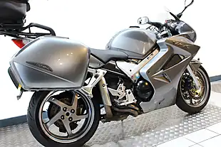 Used 2008 Honda VFR800 Silver - Interior and Exterior details 3