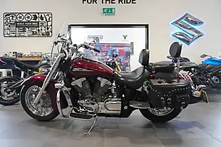 Used 2008 Honda VTX1300 Vtx Red Metallic - Interior and Exterior details 2