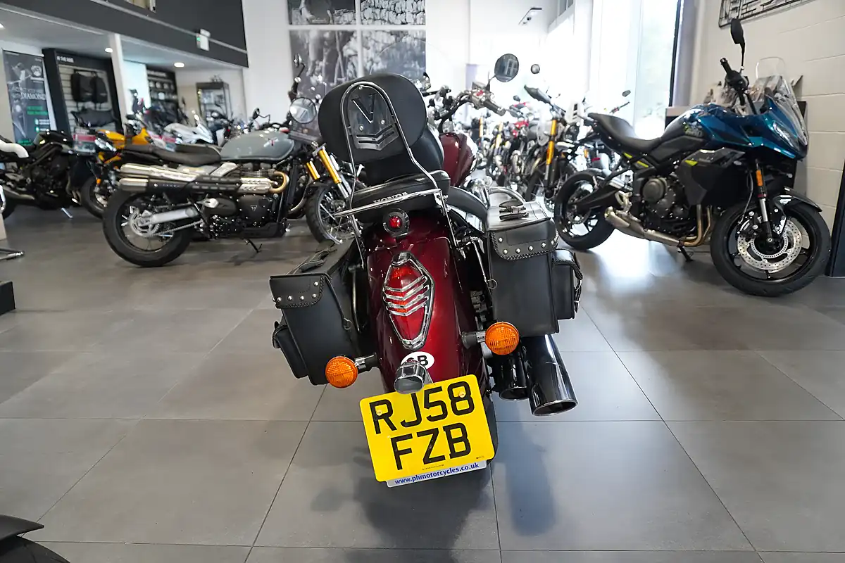 Used 2008 Honda VTX1300 Vtx Red Metallic - Interior and Exterior details 4