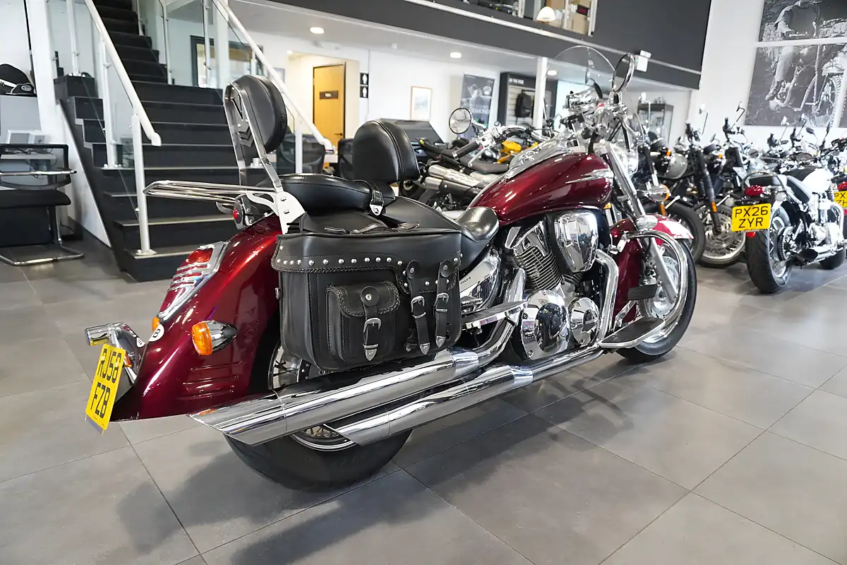 Used 2008 Honda VTX1300 Vtx Red Metallic - Interior and Exterior details 5
