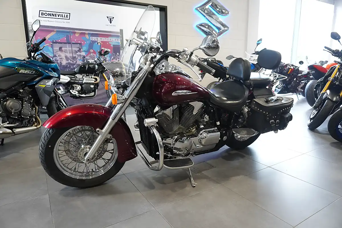 Used 2008 Honda VTX1300 Vtx Red Metallic - Interior and Exterior details 6