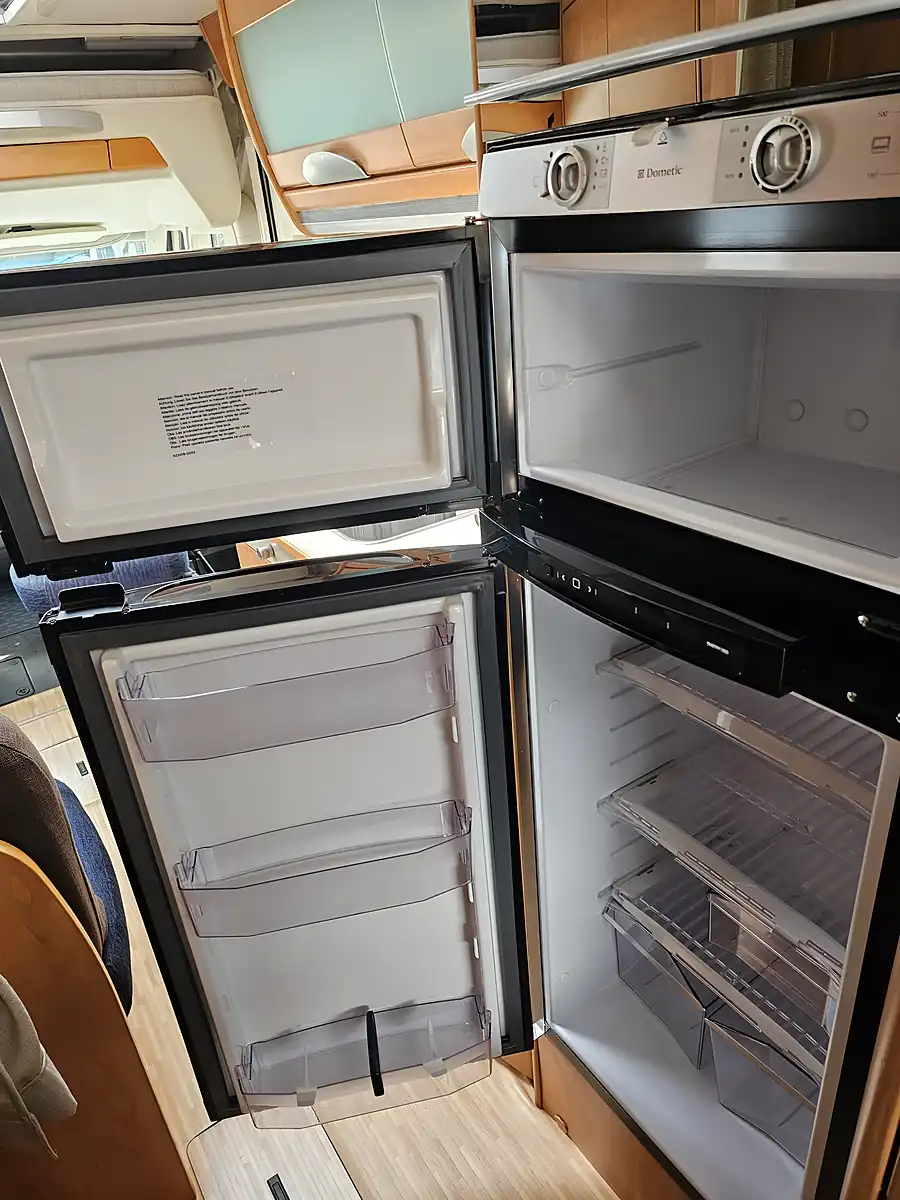Used 2008 Hymer B524 Sl a-Class Silver - Interior and Exterior details 13