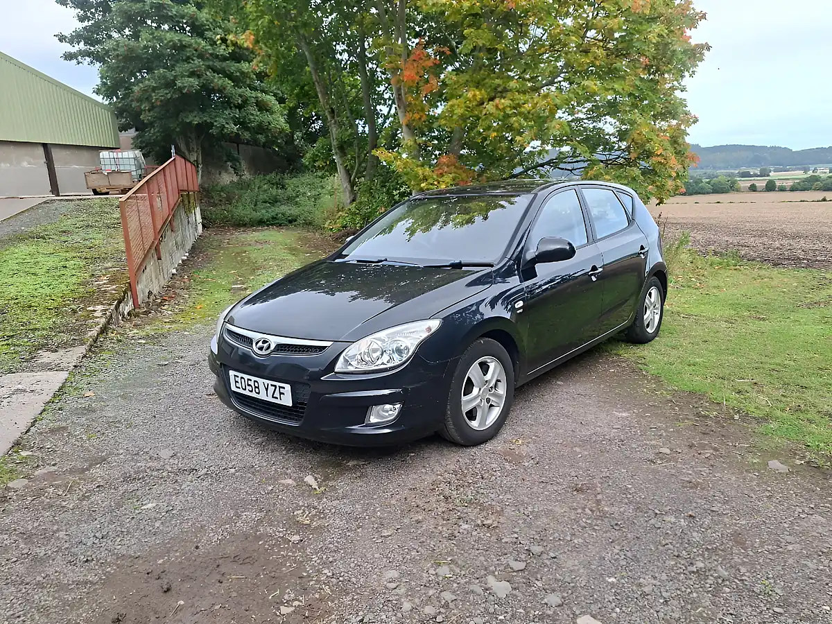 Used 2008 Hyundai i30 Comfort Black - Interior and Exterior details 4