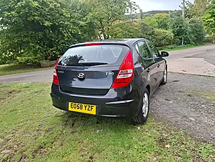 Used 2008 Hyundai i30 Comfort Black - Interior and Exterior details 8