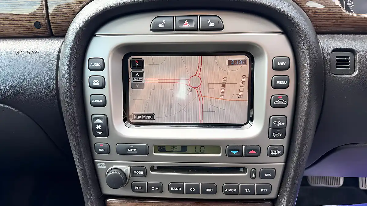 Used 2008 Jaguar X-Type Se Grey - Interior and Exterior details 13