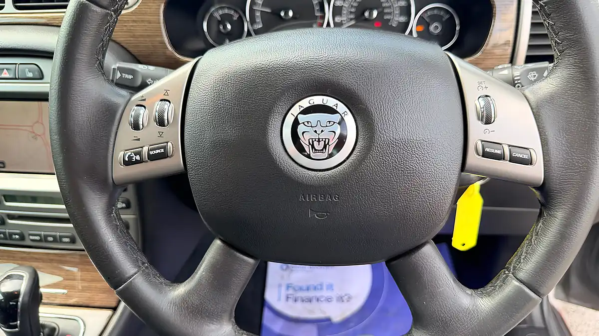 Used 2008 Jaguar X-Type Se Grey - Interior and Exterior details 14