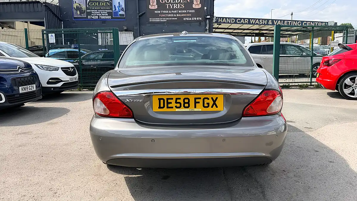 Used 2008 Jaguar X-Type Se Grey - Interior and Exterior details 4