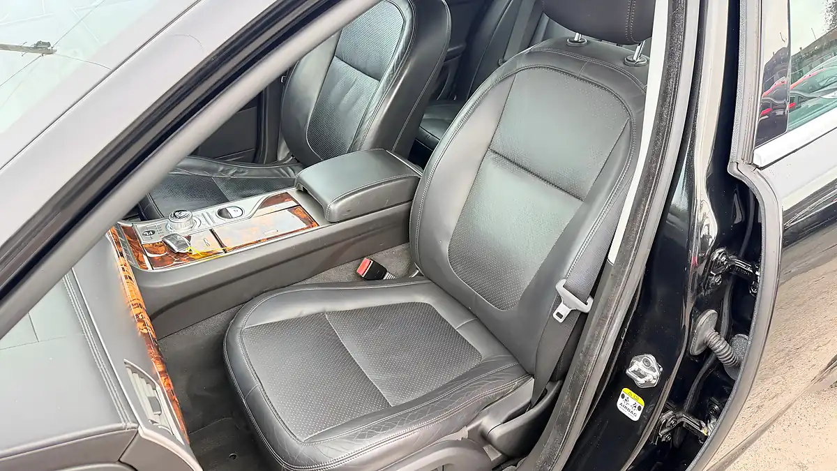 Used 2008 Jaguar Xf Premium Luxury Black - Interior and Exterior details 12