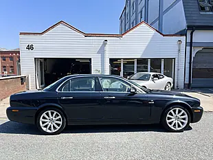Used 2008 Jaguar Xj Black - Interior and Exterior details 8