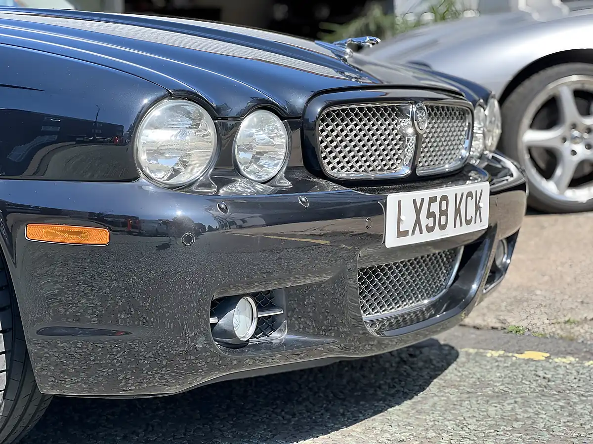 Used 2008 Jaguar Xj Black - Interior and Exterior details 9