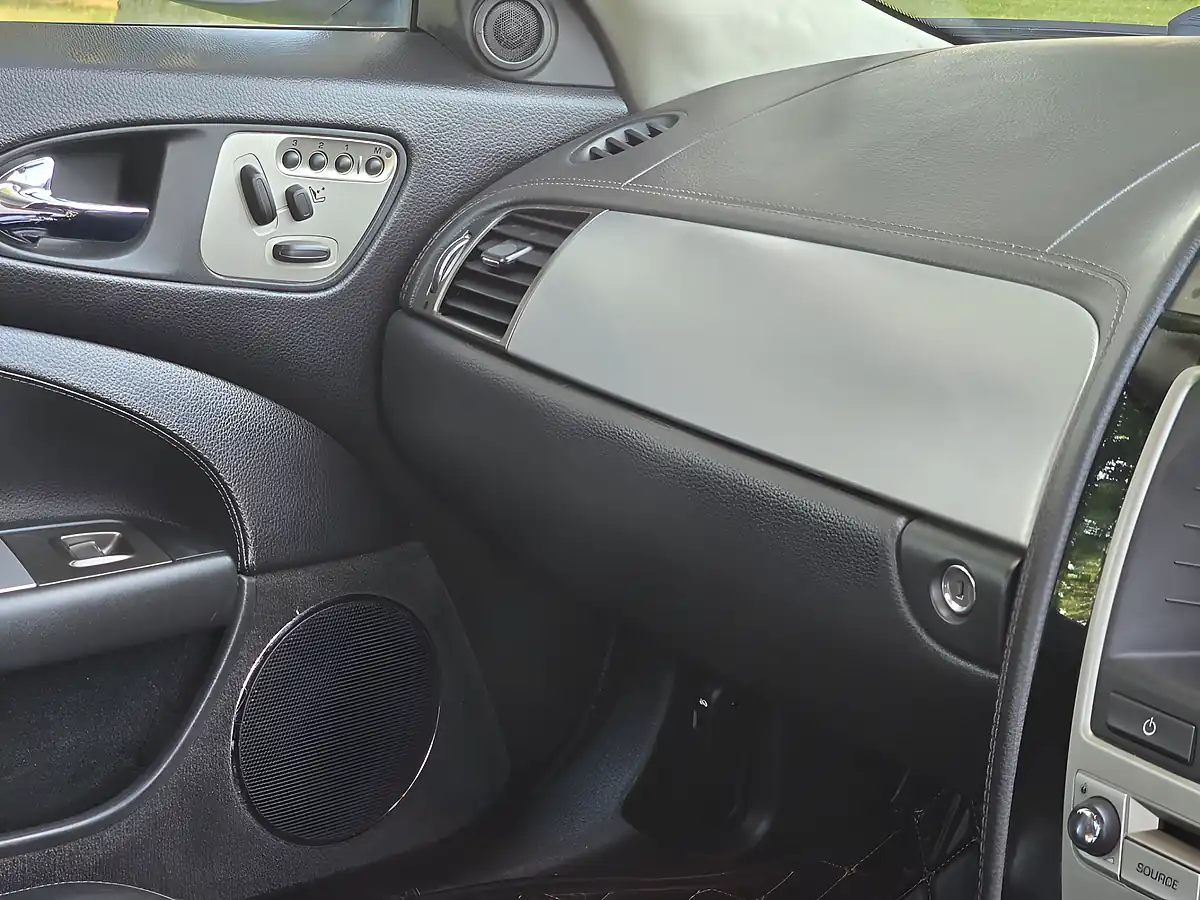 Used 2008 Jaguar Xk Silver - Interior and Exterior details 13