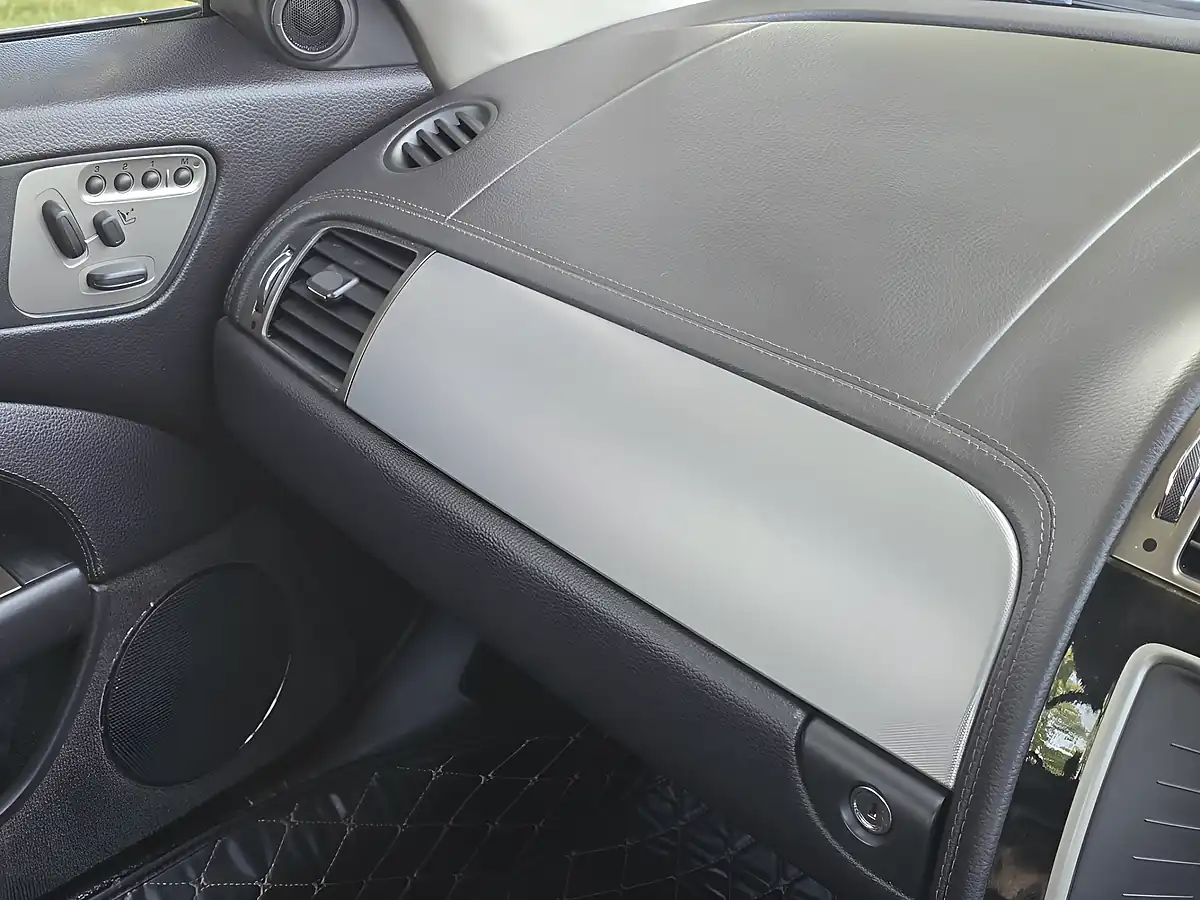 Used 2008 Jaguar Xk Silver - Interior and Exterior details 17