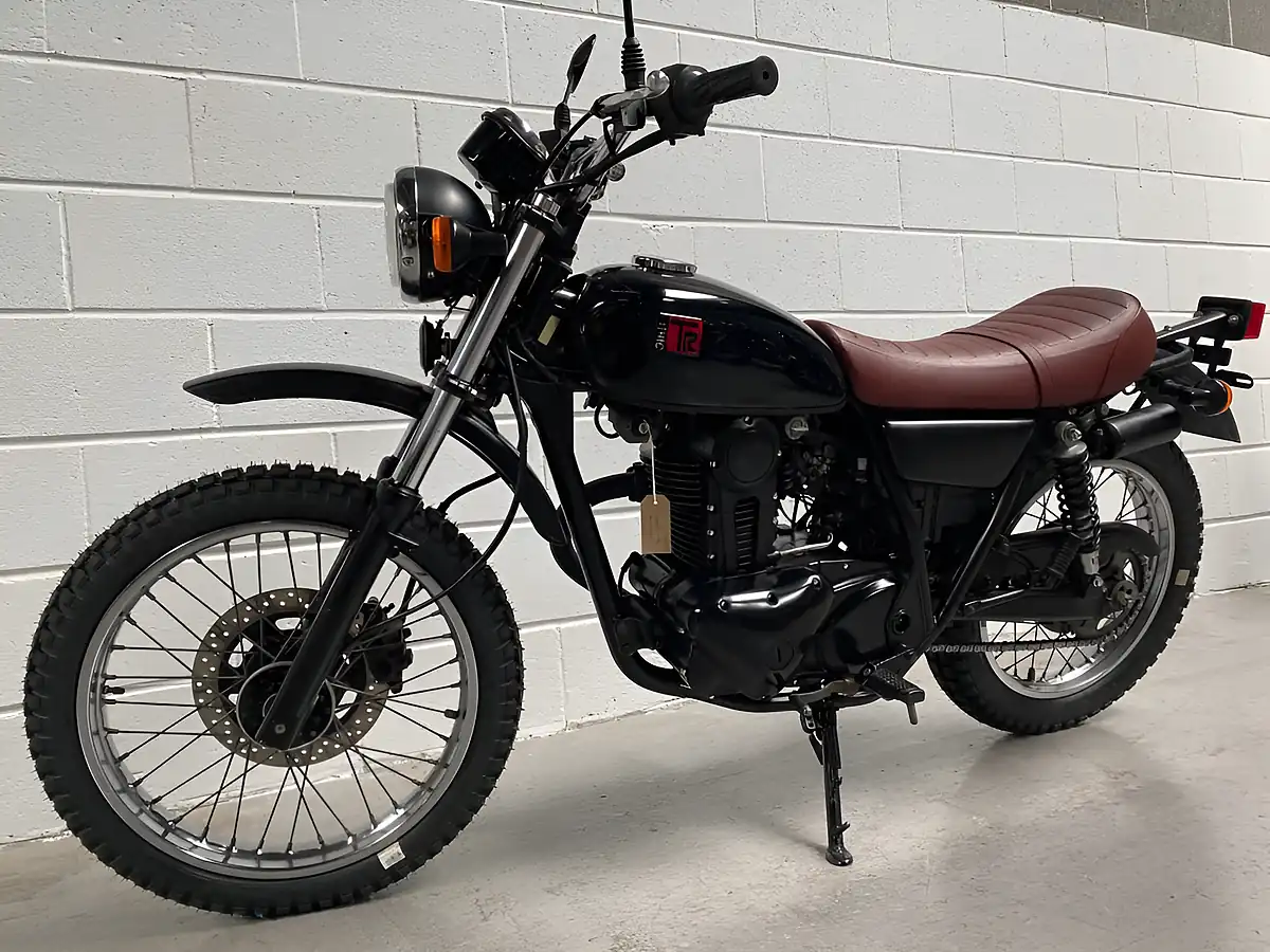 Used 2008 Kawasaki 250TR Black - Interior and Exterior details 11