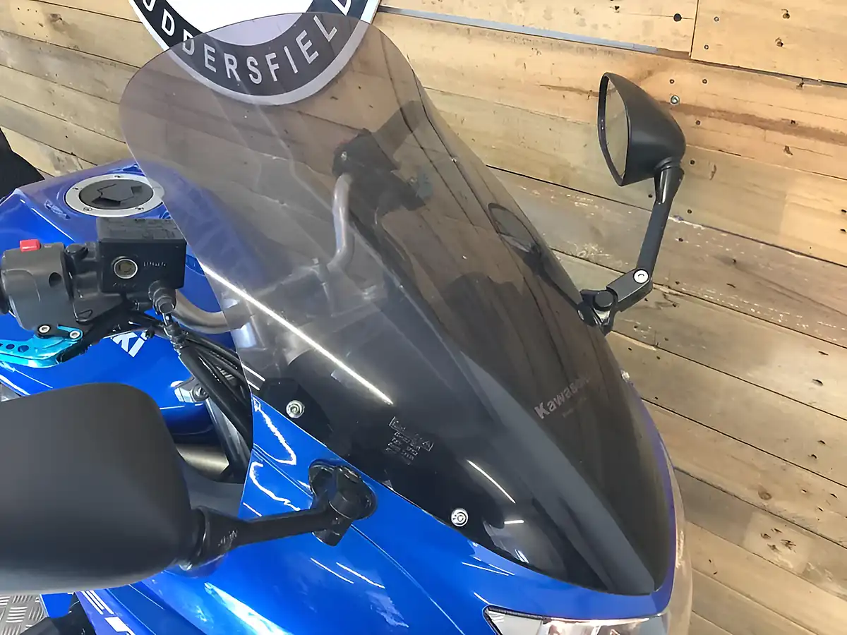 Used 2008 Kawasaki ER-6N - Interior and Exterior details 13