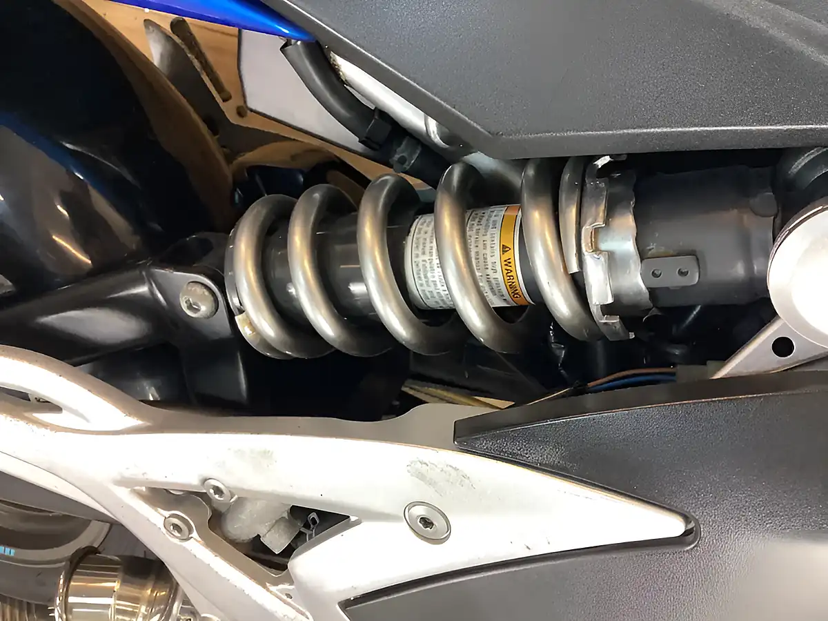 Used 2008 Kawasaki ER-6N - Interior and Exterior details 15