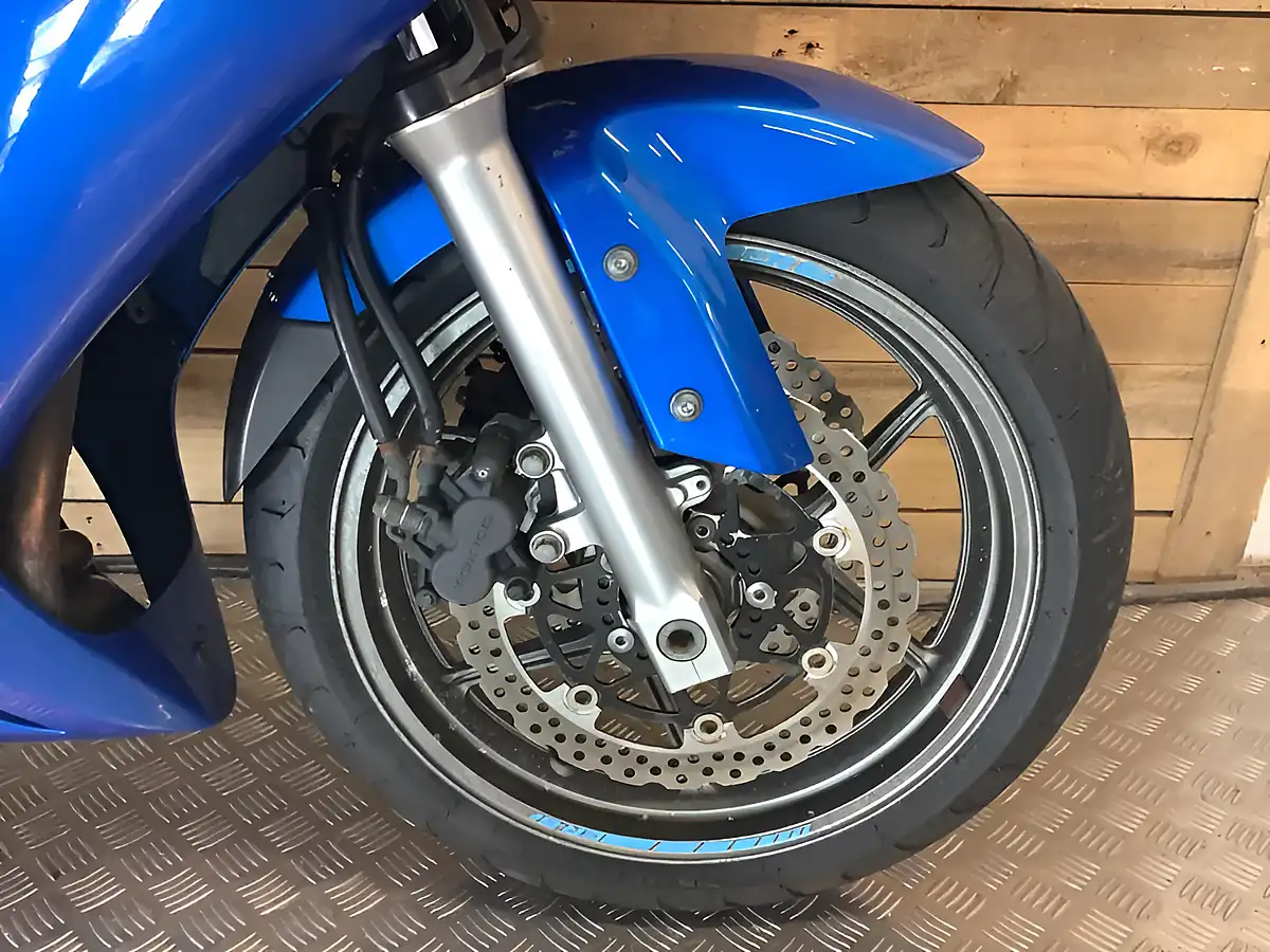 Used 2008 Kawasaki ER-6N - Interior and Exterior details 19