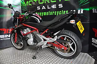 Used 2008 Kawasaki ER6-F Black - Interior and Exterior details 16