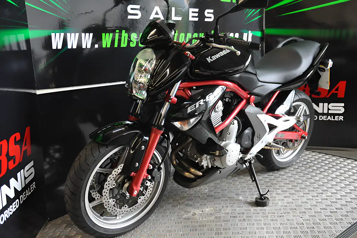 Used 2008 Kawasaki ER6-F Black - Interior and Exterior details 2