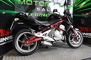 Used 2008 Kawasaki ER6-F Black - Interior and Exterior details 8