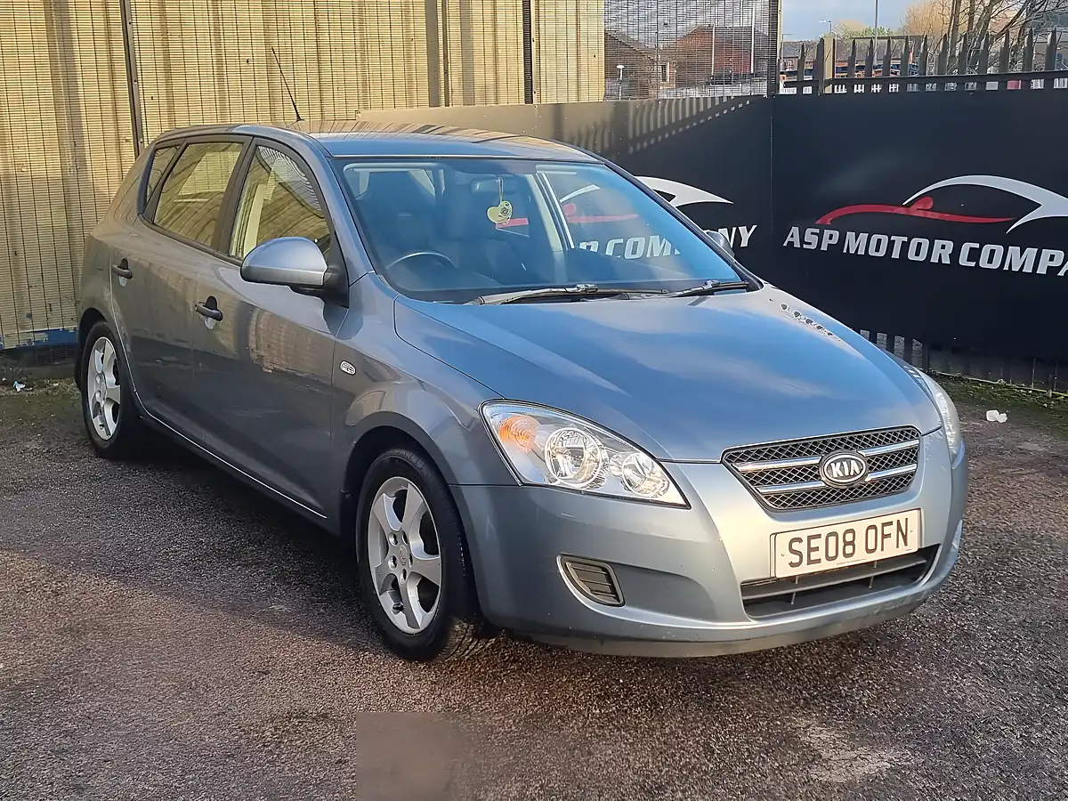 Used 2008 Kia Ceed Gs Blue - Front View