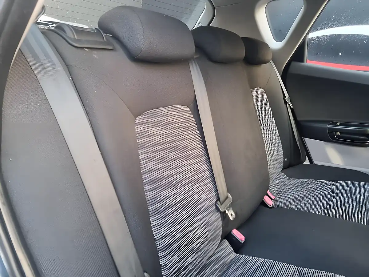 Used 2008 Kia Ceed Gs Blue - Interior and Exterior details 15