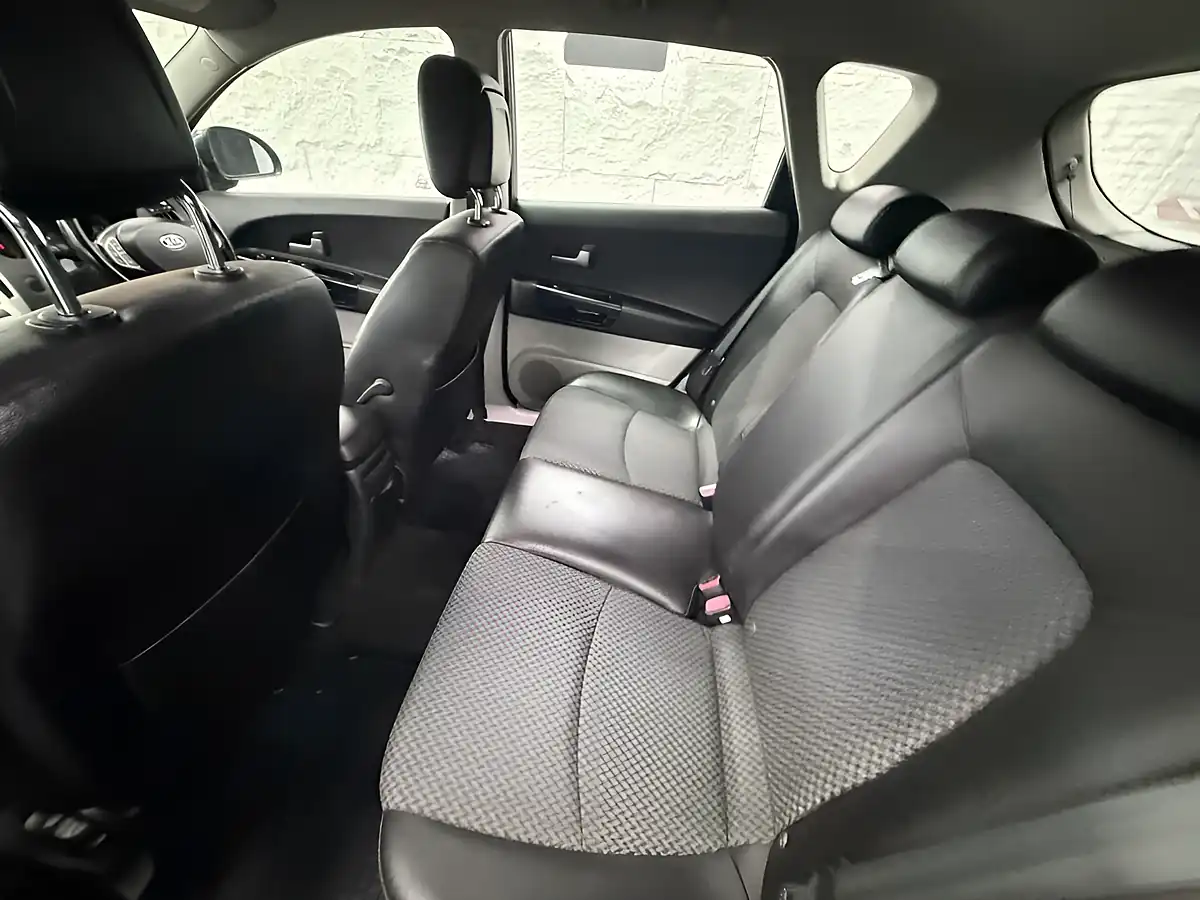 Used 2008 Kia Ceed Ls Grey - Interior and Exterior details 14